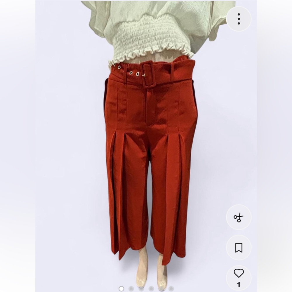Stylish Women's Red Cropped Pants